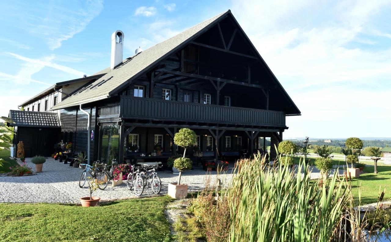 Statek Dolní Suchá Hotel Chotyne Esterno foto
